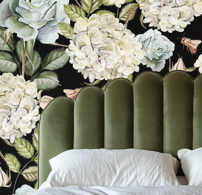 Black floral mural wallpaper – design detail