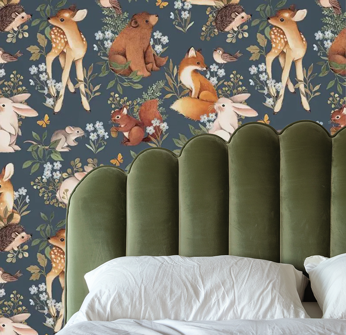 Green forest grove animals mural wallpaper – design detail