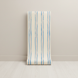 Hamptons style vertical stripe wallpaper – design detail